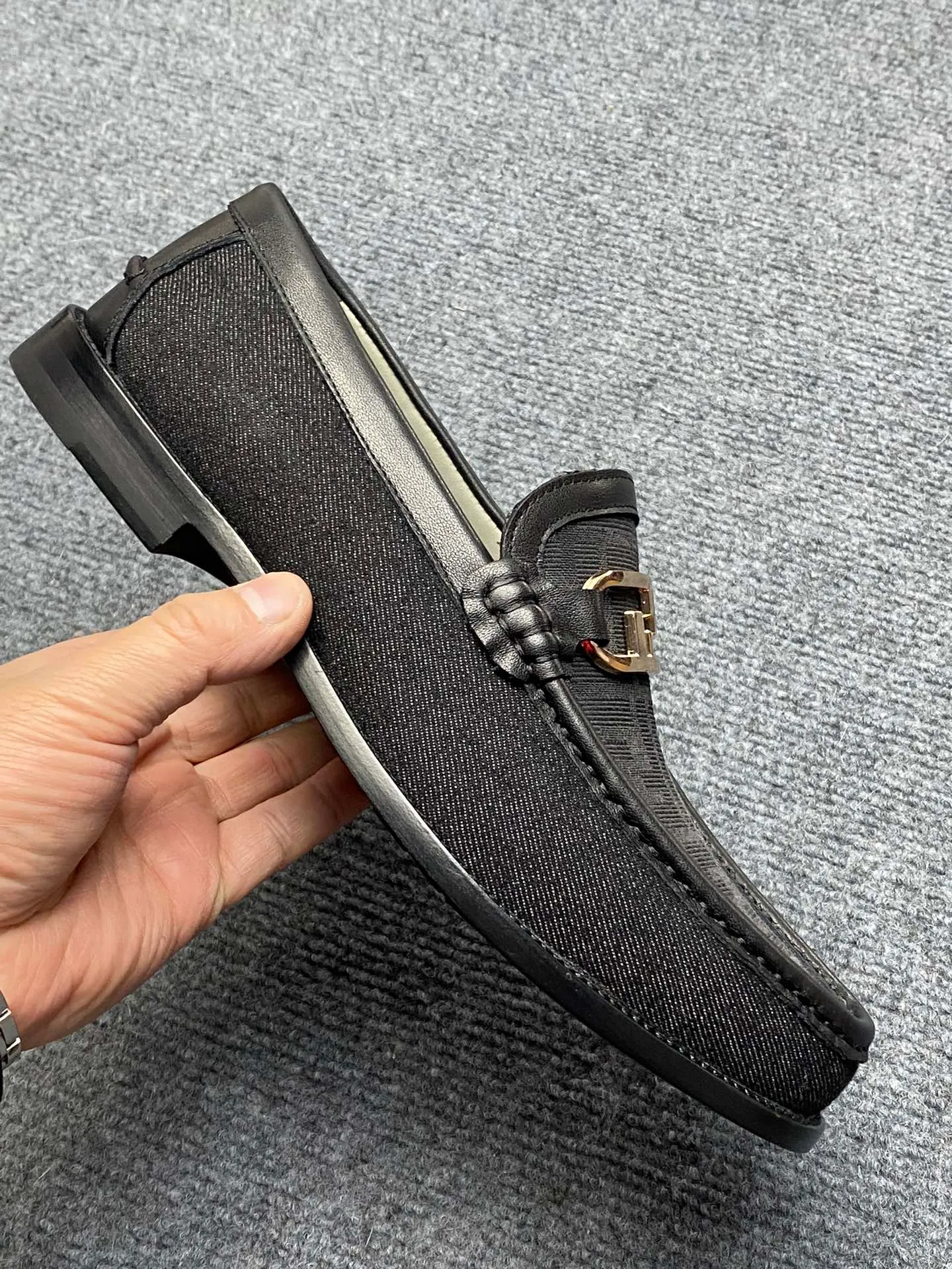 Men's Men's Shoes Men's Men's Shoes 💰900FENDI Fendi Men's Breathable and Comfortable Leather Shoes. Original development. The leather outsole is made of leather. Counters copy one to one. Imported counter cowhide. Imported water dyes cattle. 38 to 44. (45.46. can be ordered. 47.